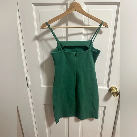 Green spaghetti mini dress, Oak + Fort - great NWT Size S - Picture 2 of 4